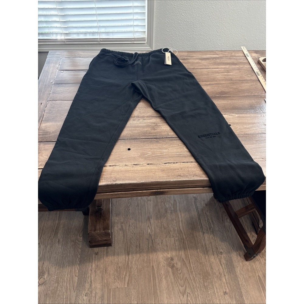 Fear of God Essentials Sweatpants Black 100% Authentic XL